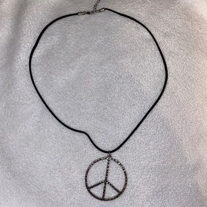 Peace sign necklace!